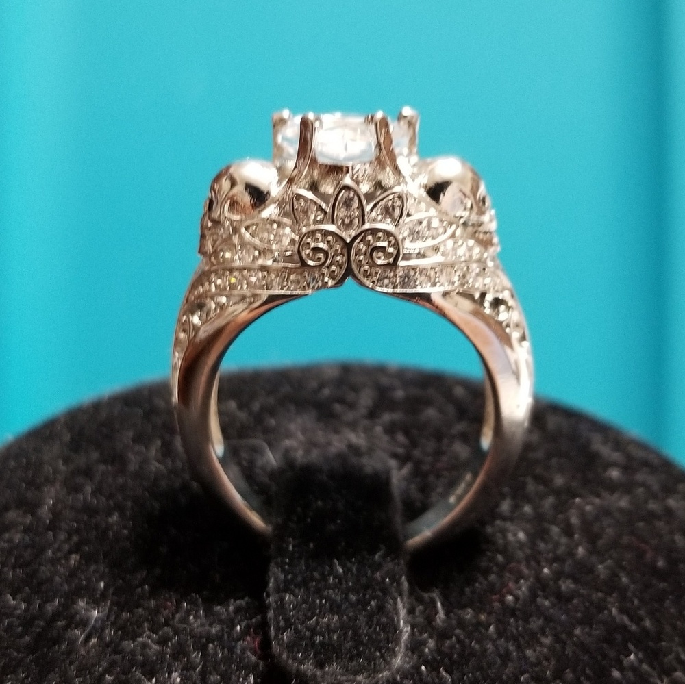 SKULL N HEARTS RING